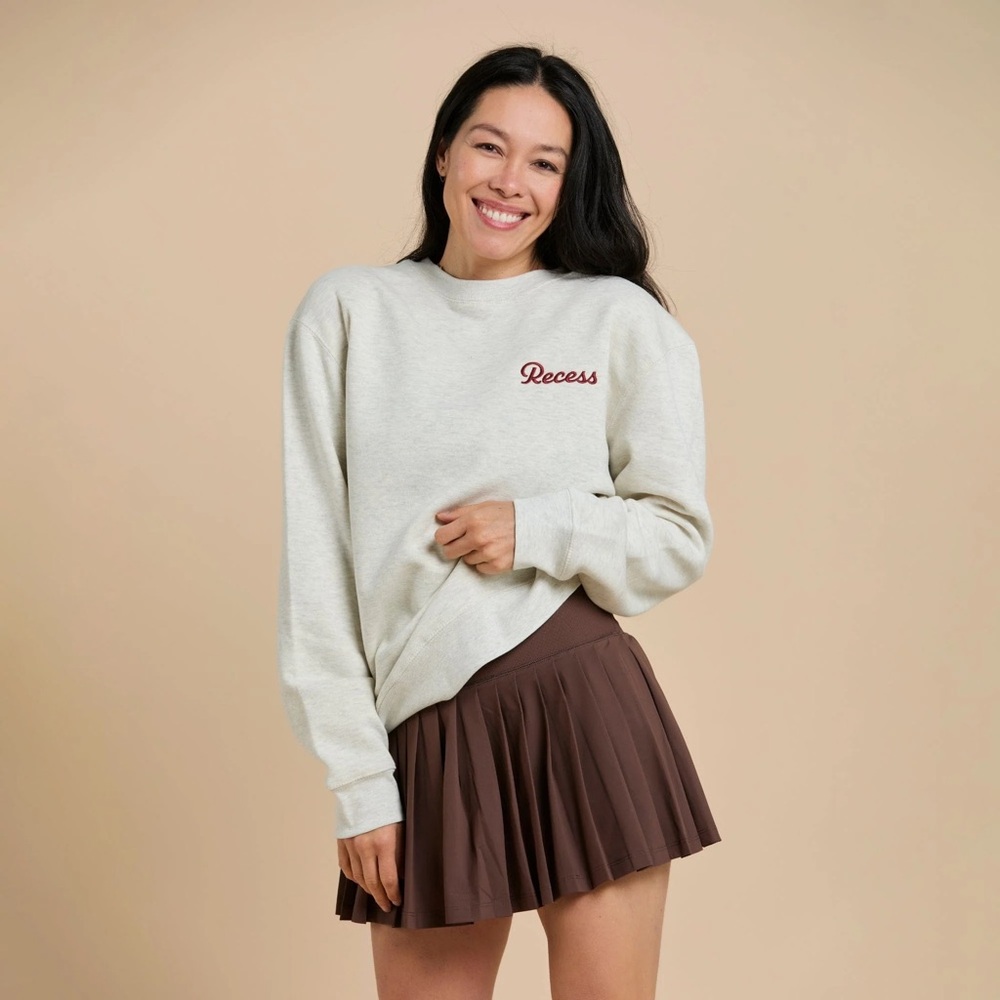 Recess Oversized Crewneck in Heather Grey size Small